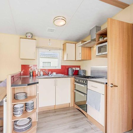 Sunscape Lodge Corton  Екстериор снимка