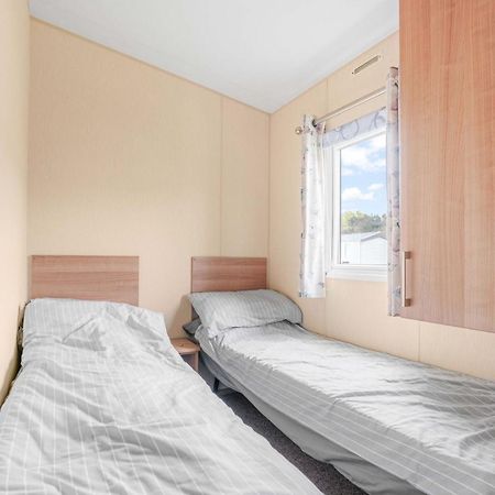 Sunscape Lodge Corton  Екстериор снимка
