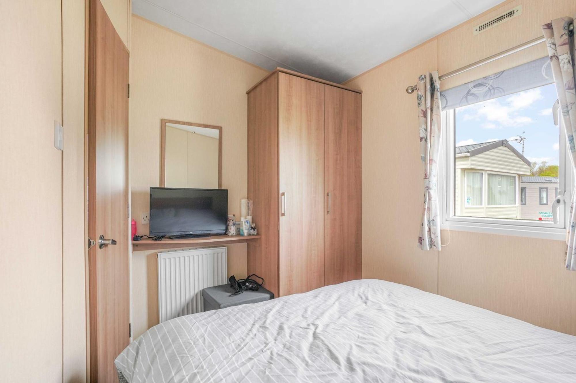 Sunscape Lodge Corton  Екстериор снимка